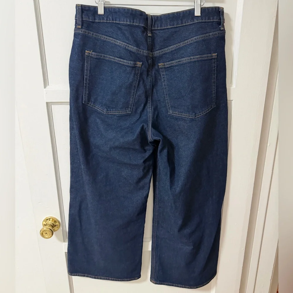 H&M High Rise Wide-Leg Jeans - Picture 4 of 4